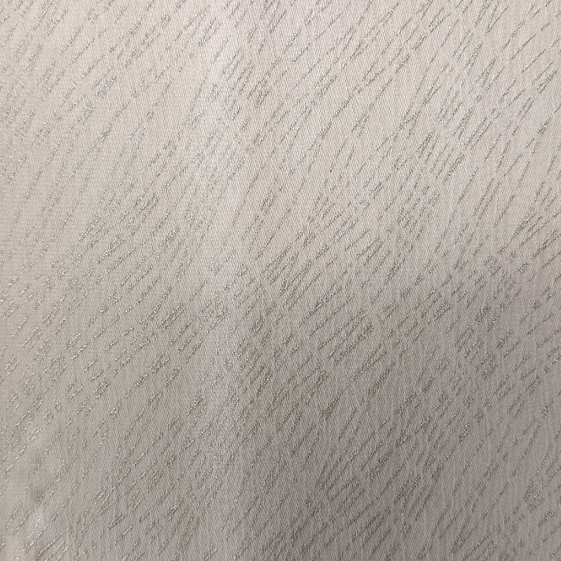 Acetátszerű jacquard szövet – átlósan texturált Lurex csíkok